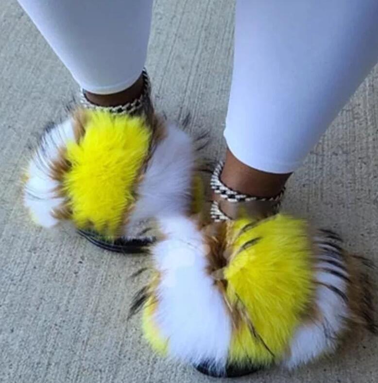 Faux Fur Slides – Plush Luxury Slip-On Slippers