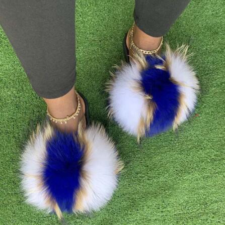 Faux Fur Slides – Plush Luxury Slip-On Slippers